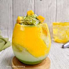 Matcha Mango Smoothie dengan Krim Matcha-レシピのメイン写真