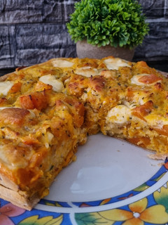 Una foto de TARTA SALUDABLE DE CALABAZA, BONIATO, CEBOLLA Y QUESO CREMOSO ❤️
