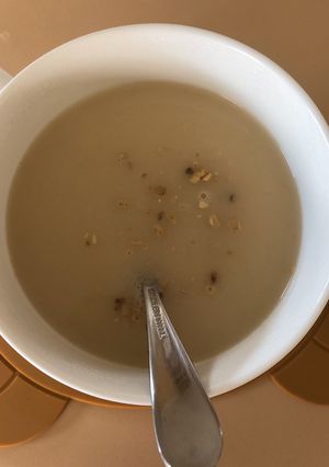 A picture of Mushroom soup.