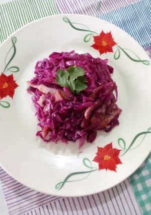Una foto de Col Agridulce