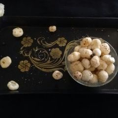 A picture of Salt and pepper Makanan.
