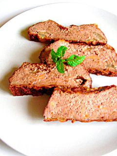 Una foto de Pudín de pan con caquis y peras