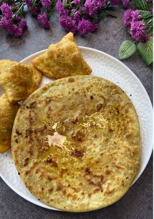 A picture of Puran Poli Samosa - A twist on the classic dish.