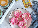 Kue Mangkok Merah Putih