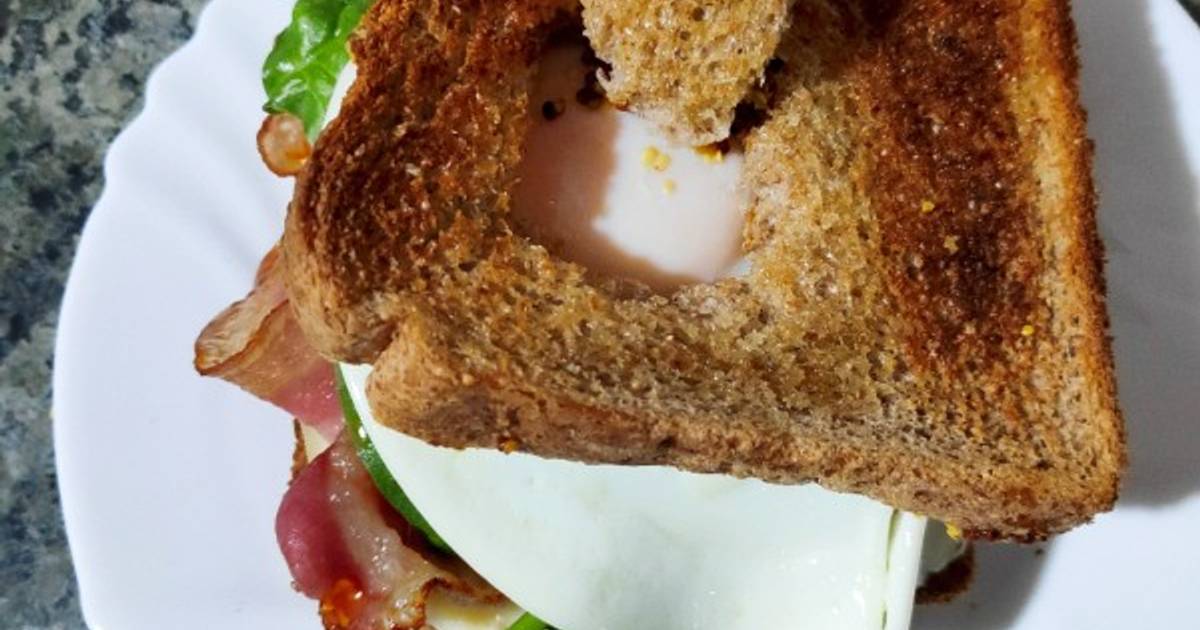 Sándwich de bacon y huevo Receta de La Vida a Bocados Cookpad