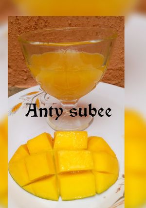 A picture of Mango juice.