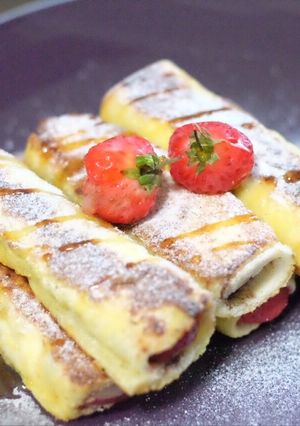 Foto resep Roti Goreng Berry Saus Caramel
