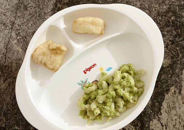 Macaroni with Broccoli Sauce and Fried Dori mpasi