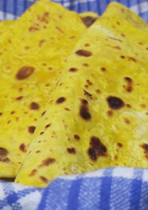 पुरणपोळी मराठमोळ रेसिपि (puranpoli recipe in marathi) रेसिपी चे मुख्य फोटो 
