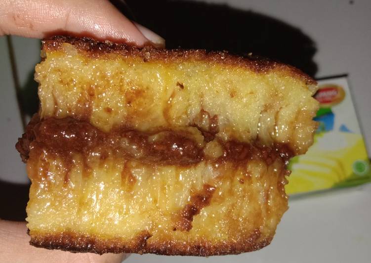 Martabak coklat di bikin pake teplon