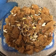 A picture of Moongdal halwa.