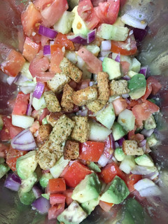 A picture of Avocado Cucumber salad.