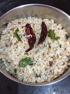 பூண்டு,மிளகு சாதம்🍚🍚 (Poondu milag saatham recipe in tamil) செய்முறை முக்கிய புகைப்படம்