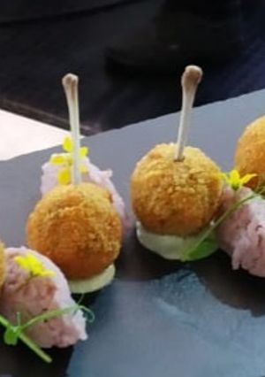 A picture of Mini chicken bomb.
