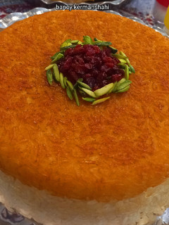 عکسی از دستور ته دیگ زعفرانی