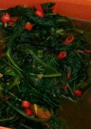 Foto resep Tumis kangkung sederhana