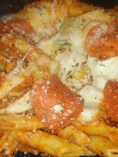 A picture of Easy Pizza baked pasta.