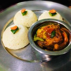 A picture of Idli.
