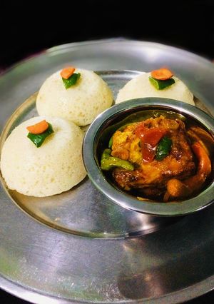 A picture of Idli.