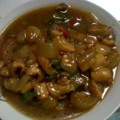 A picture of Kikil Tumis Kecap.