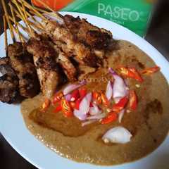 A picture of Sate Ayam Madura (Teflon).