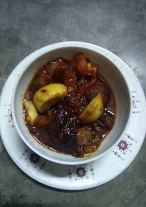 A picture of Chilli egg.