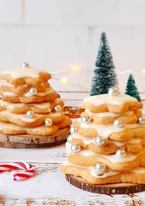 Une photo de SAPINS DE NOEL SABLES A L'ORANGE (RECETTE DE PIERRE HERME)