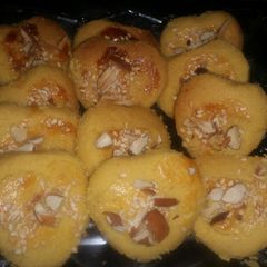 A picture of Naan khatai.