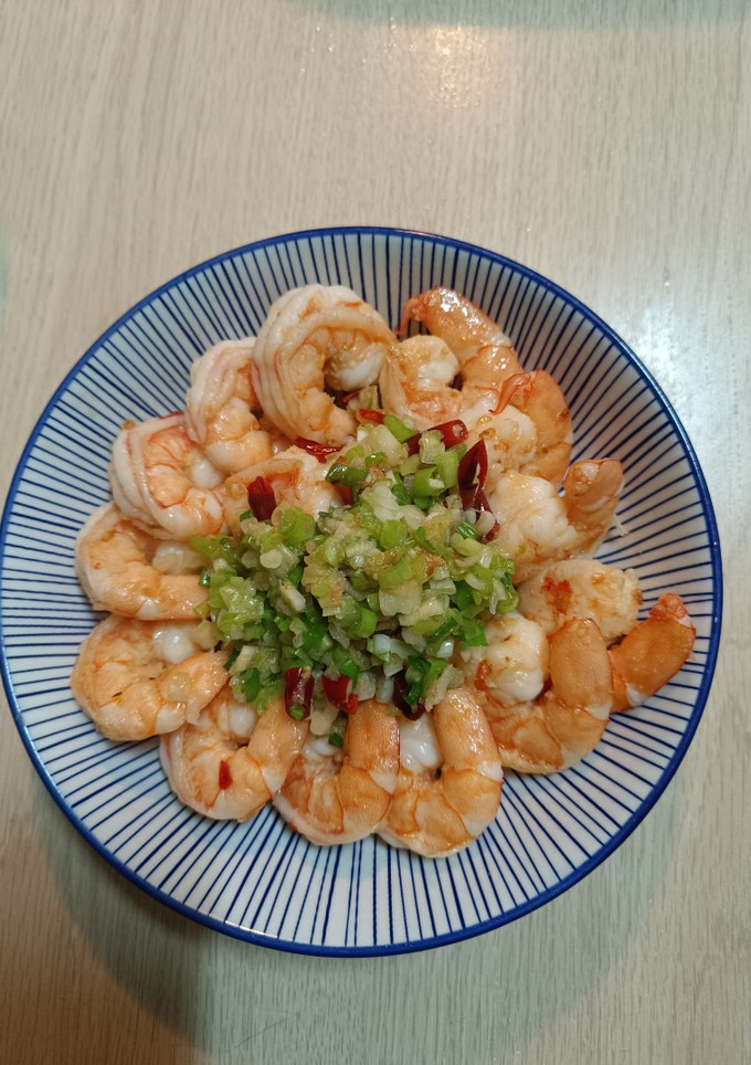 蒜蓉乾椒蝦仁 的食譜成品照片