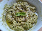 Una foto di pesto di avocado