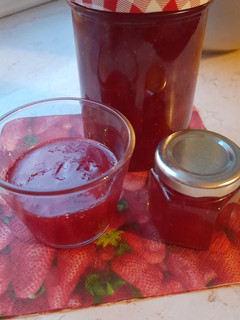 A picture of Strawberries and pear jam.