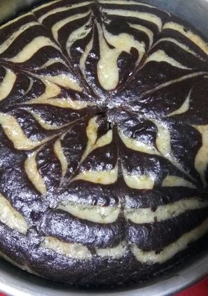 A picture of Marbel cake.