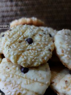 عکسی از دستور شیرینی کنجدی با روغن مایع (بدون همزن)