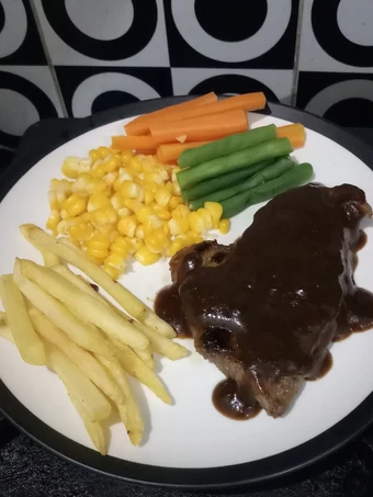 Cara Mudah Membuat Resep Steak Daging Sapi yang Lezat Sekali Anti Ribet, Mantap