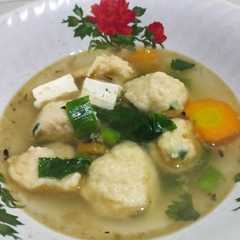 รูปของ Sup bola bola udang tahu