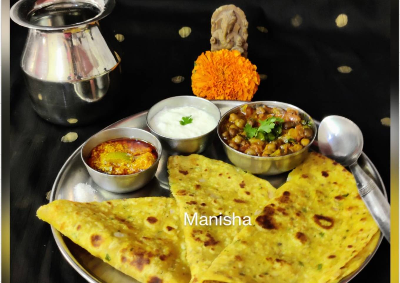 Malvani Kala Chana Usal With Tikhat Dashami(Maharashtrian Style)
