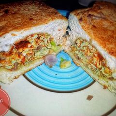 A picture of Meshayi!!!! (Bread and egg with suya touchés).