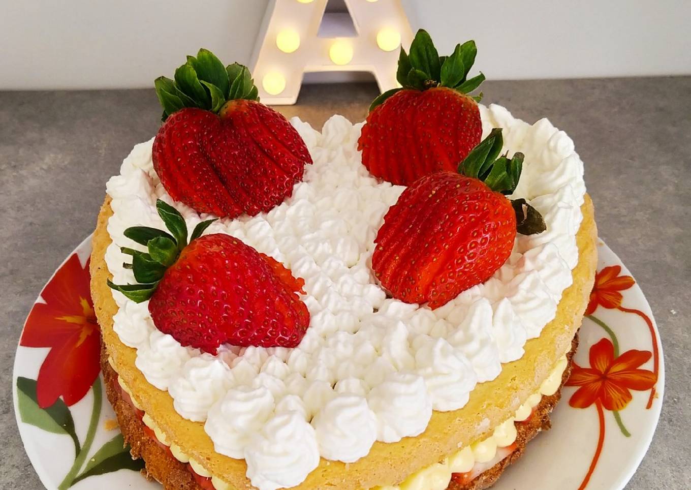 Génoise aux fraises