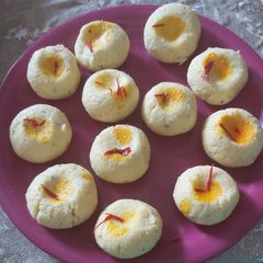 A picture of Sandesh.