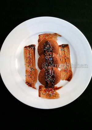 A picture of Steamed Chocolate Idli Cake.