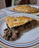 Empanada de Habas y Longanizas🫛