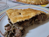 Empanada de Habas y Longanizas🫛