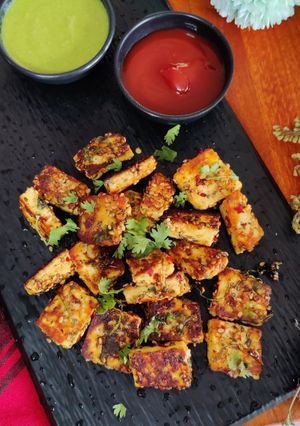 A picture of Spicy Sesame Grilled Paneer.