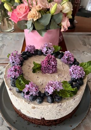 O poză a rețetei 🫐🍫 Tort cu Mascarpone, Afine și Blat de Ciocolată 🍫🫐.
