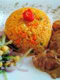Arroz a la jardinera con pollo frito y ensalada 👍🇵🇪