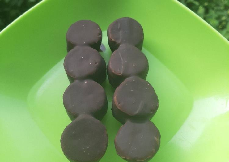 #10 Pisang Celup Coklat