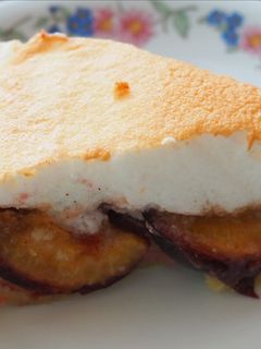 Habos szilvás pite recept fotója