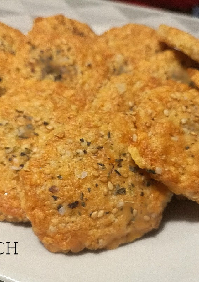Una foto de Galletas de avena y queso curado