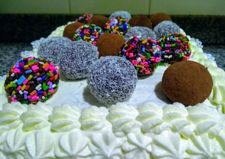 Step-by-Step Guide to Make Homemade Chocotorta decorada con trufas de chocolate.👩🏼‍🍳🍫