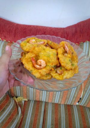 Foto resep Bakwan jagung toping udang